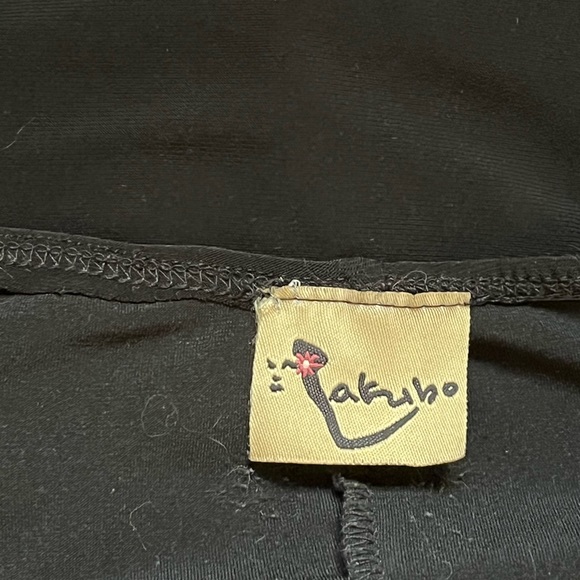 Sultry Salsa style little Black dress - Picture 7 of 7